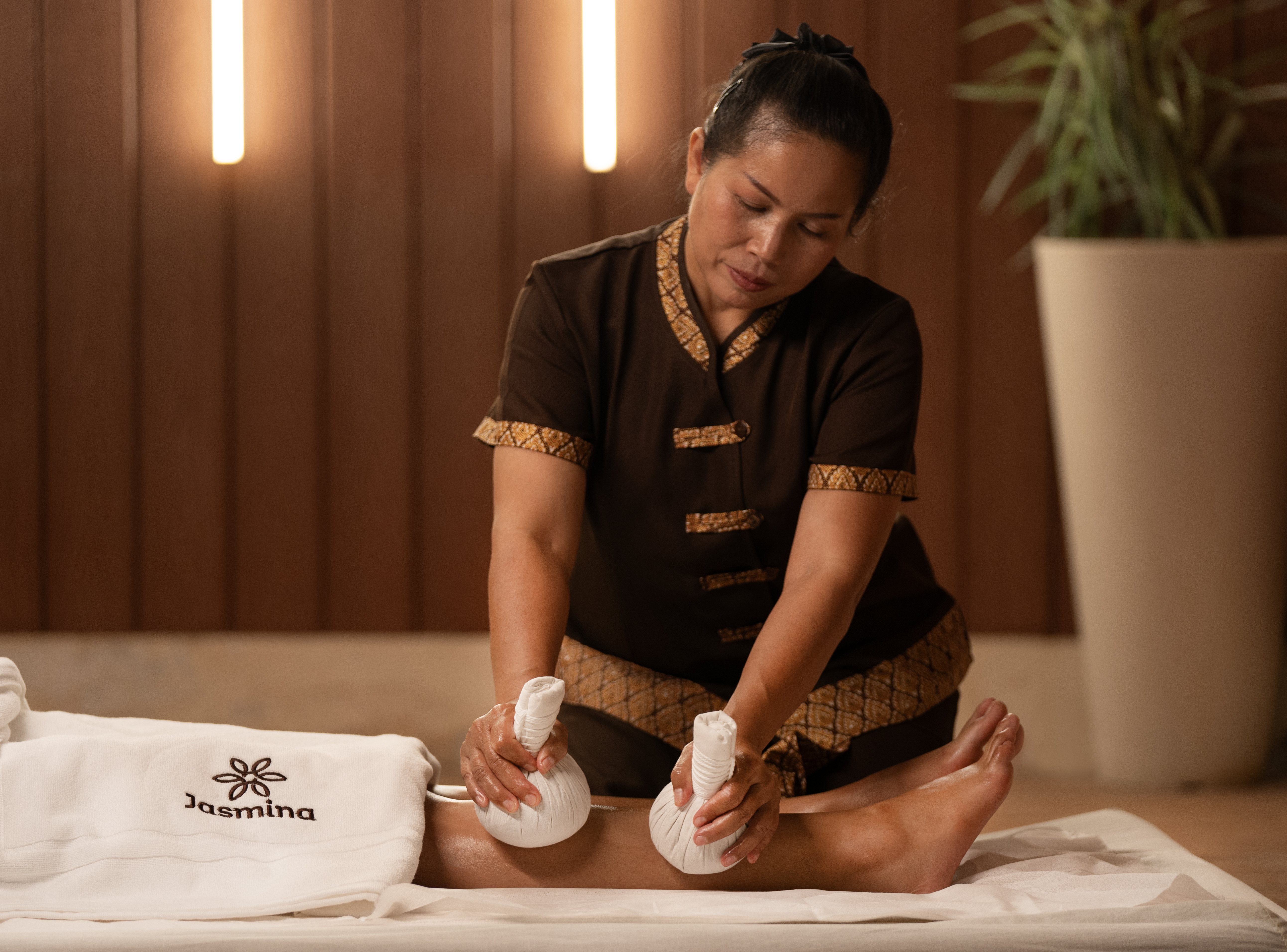 jasmina spa ( thai massage )