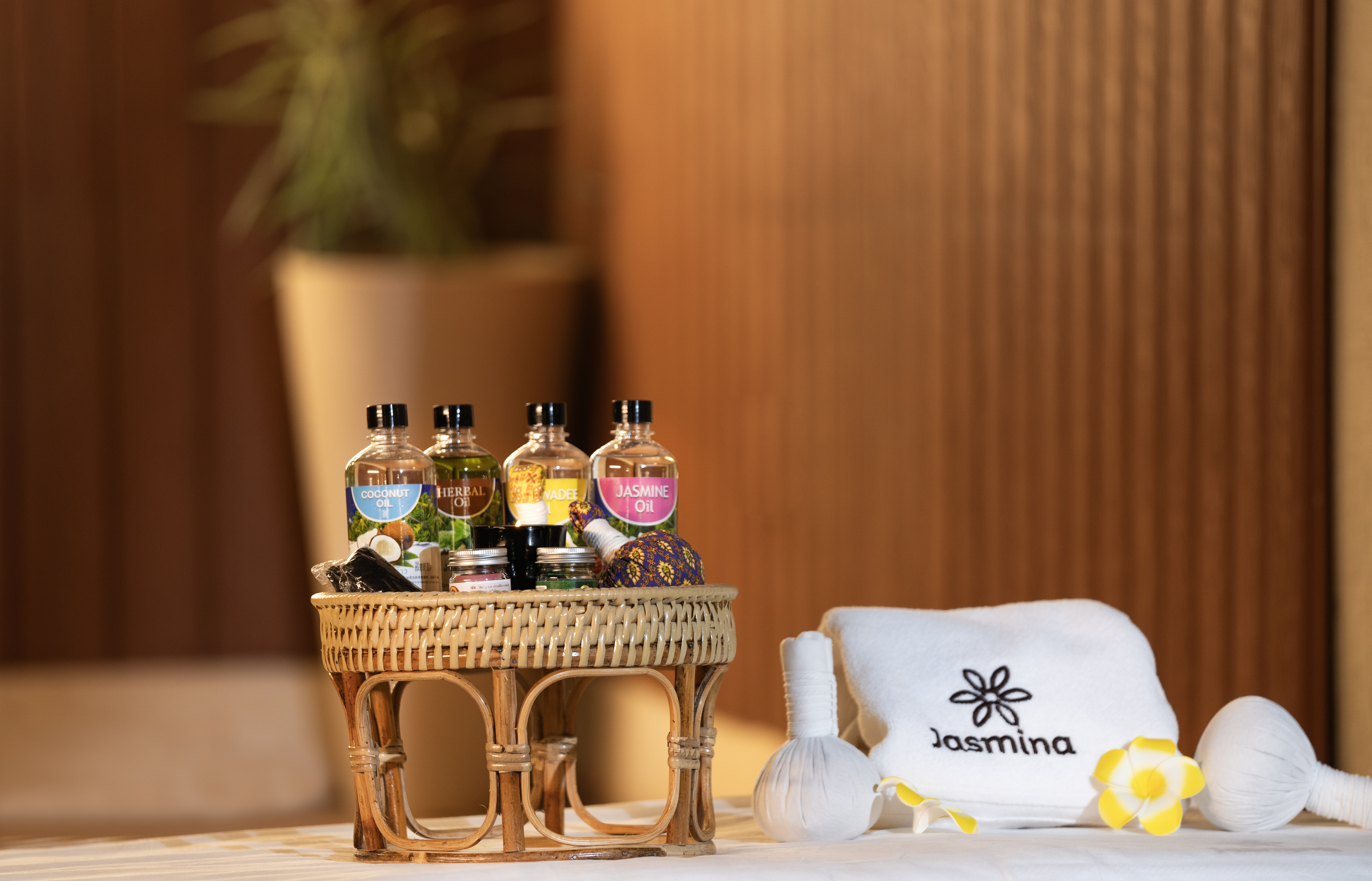 jasmina spa ( thai massage )
