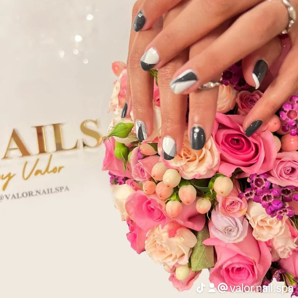 valor nail spa