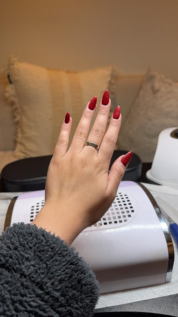 alaina nails & spa