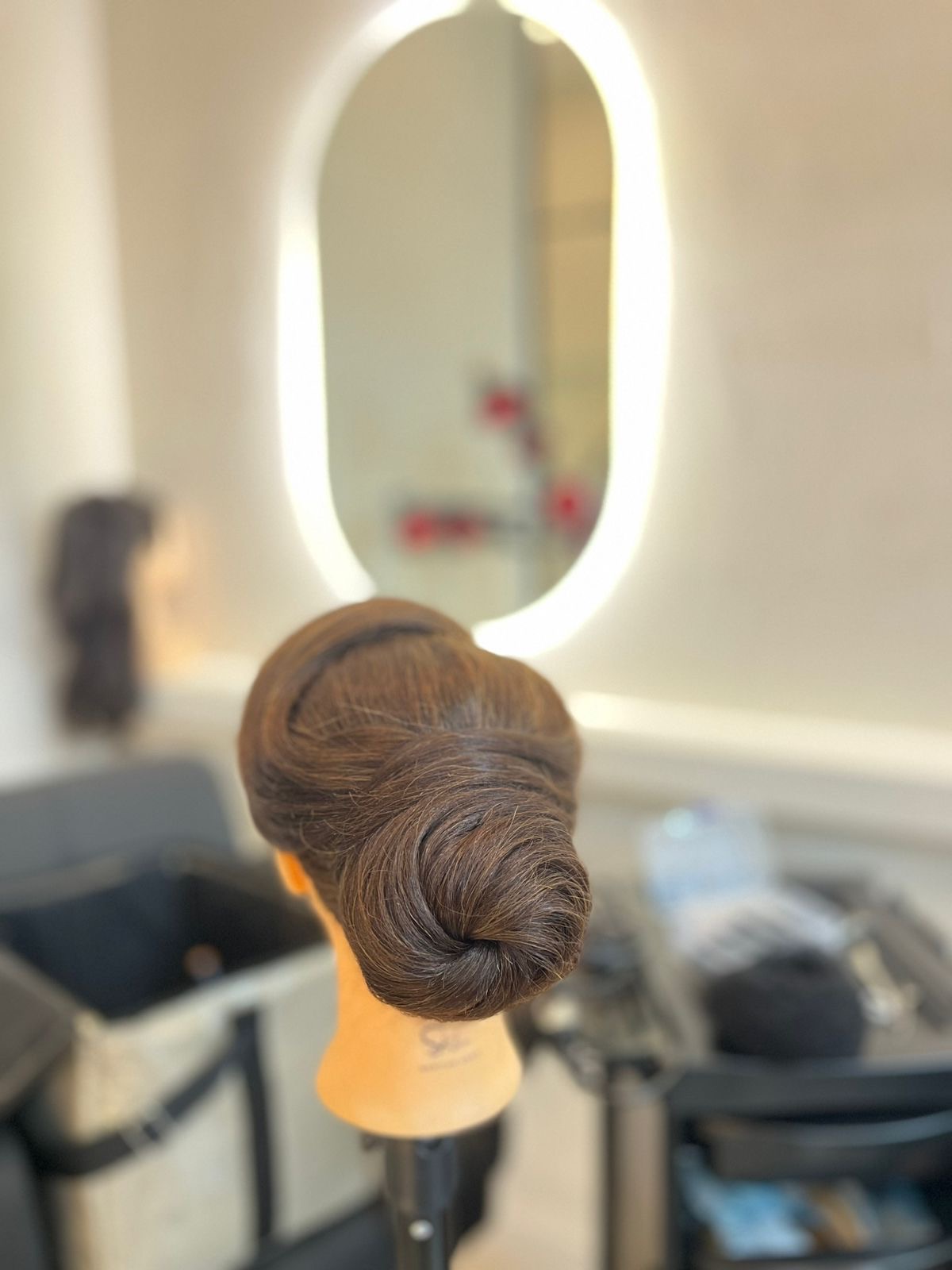 reem alserhani makeup artist